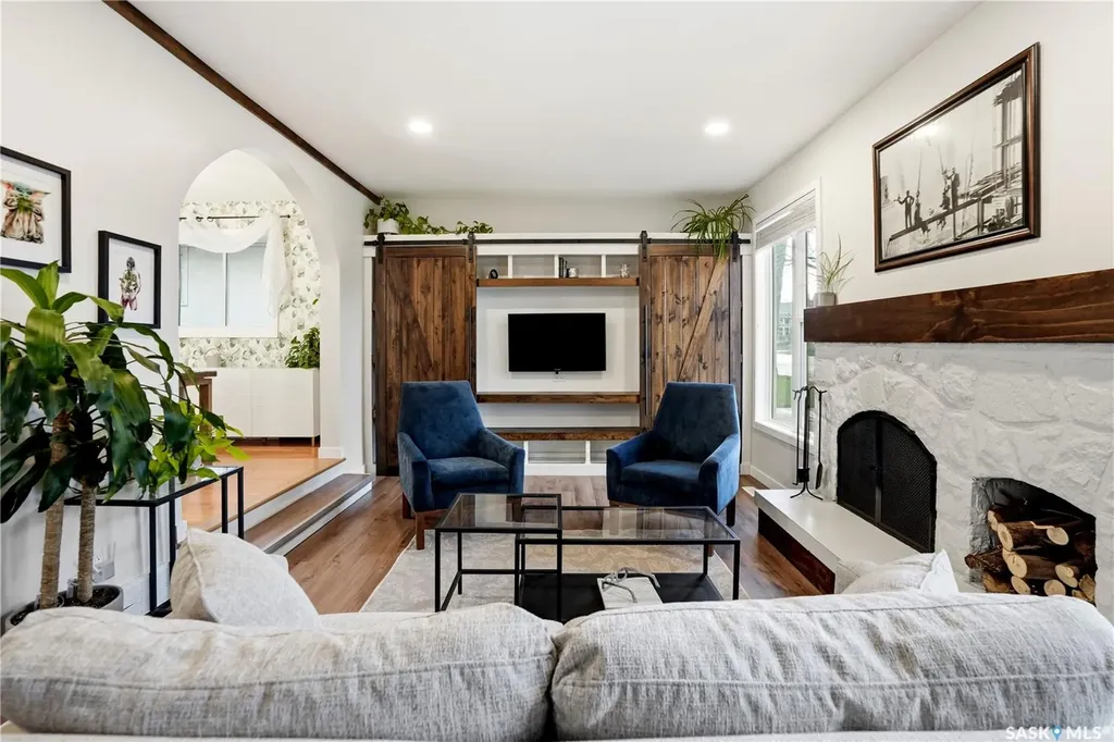 14 Edenwold Crescent Regina SK S4R 8A3