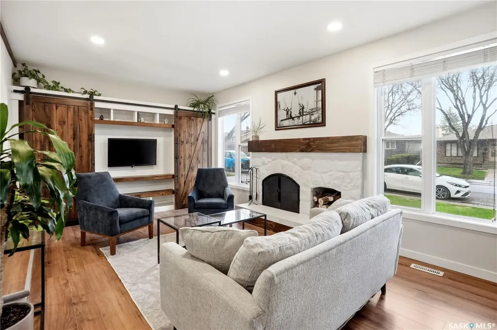 14 Edenwold Crescent Regina SK S4R 8A3