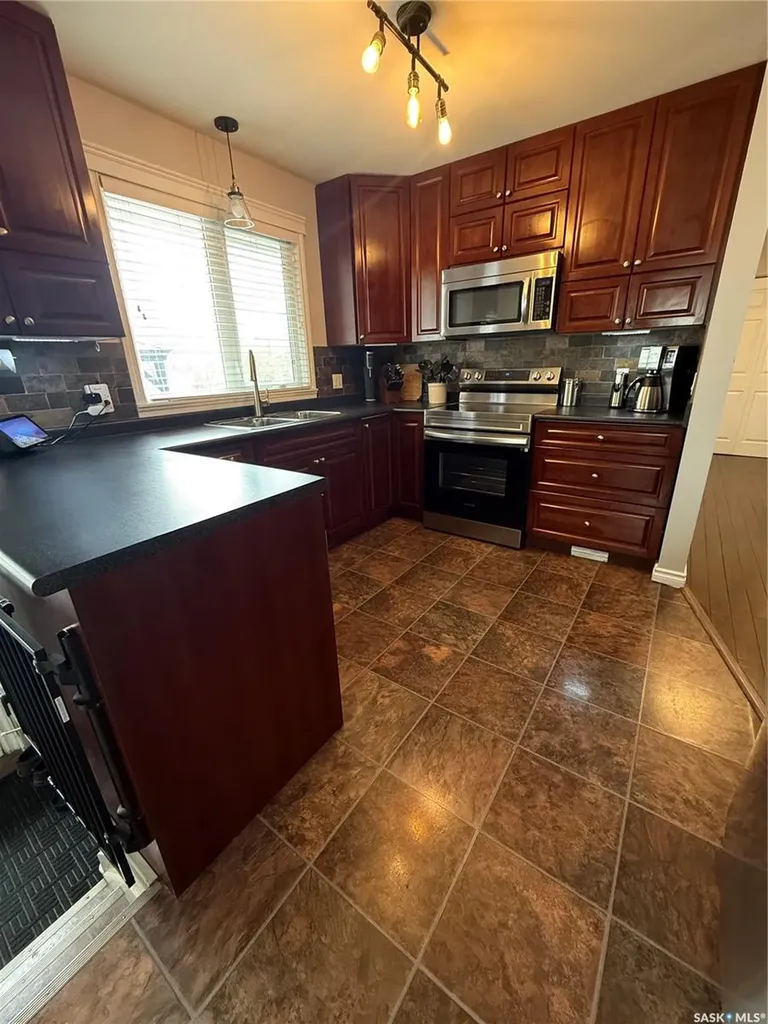 1920 Dyer Road Estevan SK S4A 1Z5