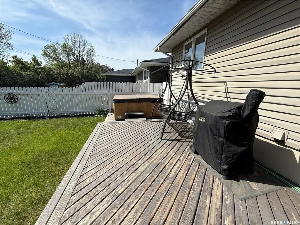 1920 Dyer Road Estevan SK S4A 1Z5