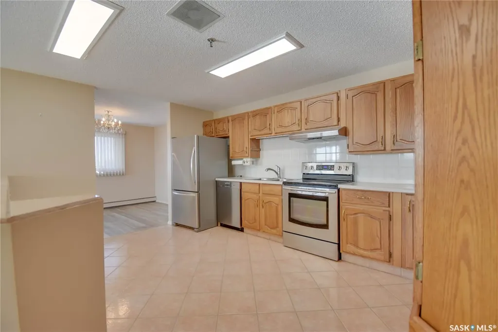 510 5th Avenue N Saskatoon SK S7K 2R2