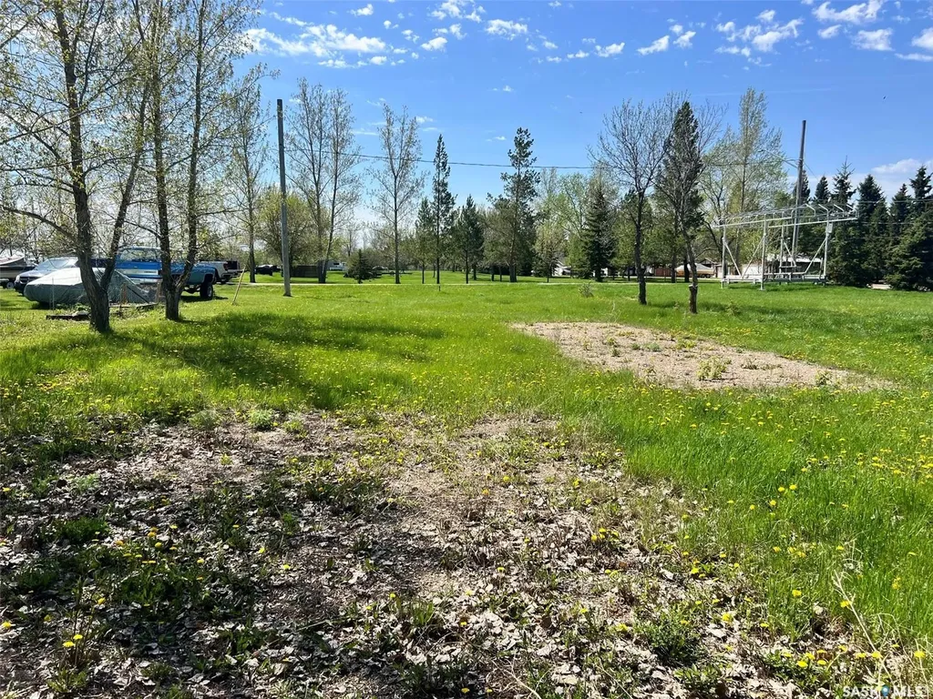 260 Elm Crescent Mckillop Rm No. 220 SK S0G 0L0