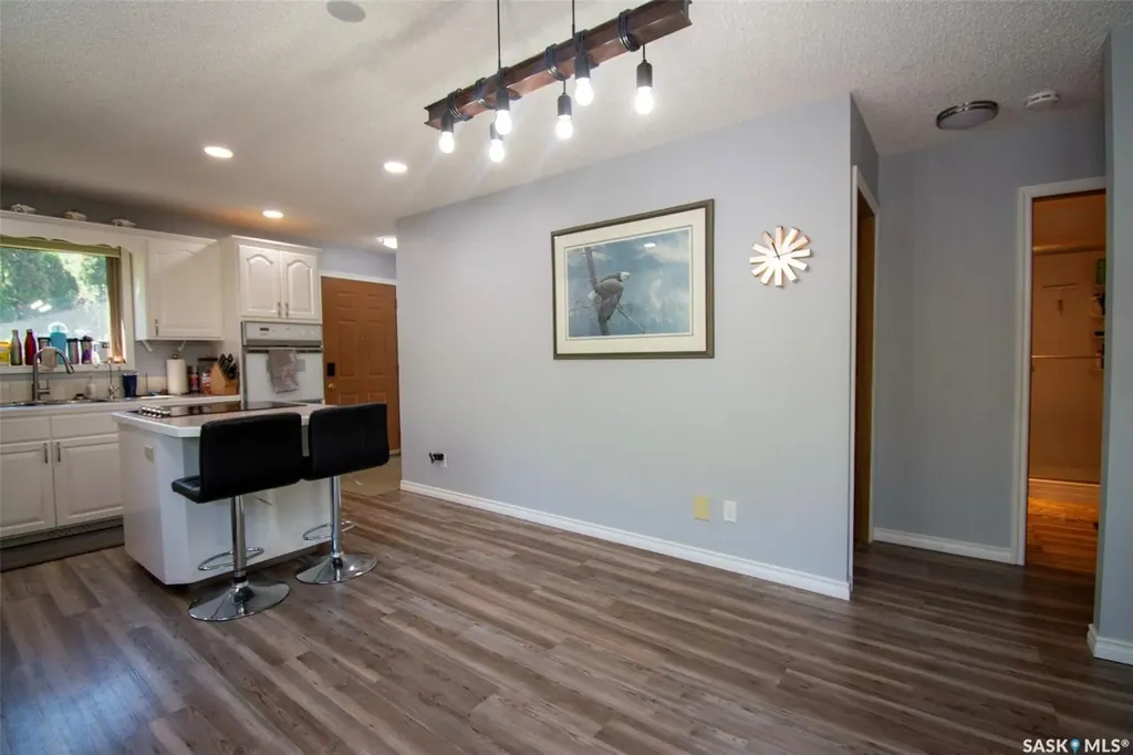 462 Fairchild Avenue Regina Beach SK S0G 4C0