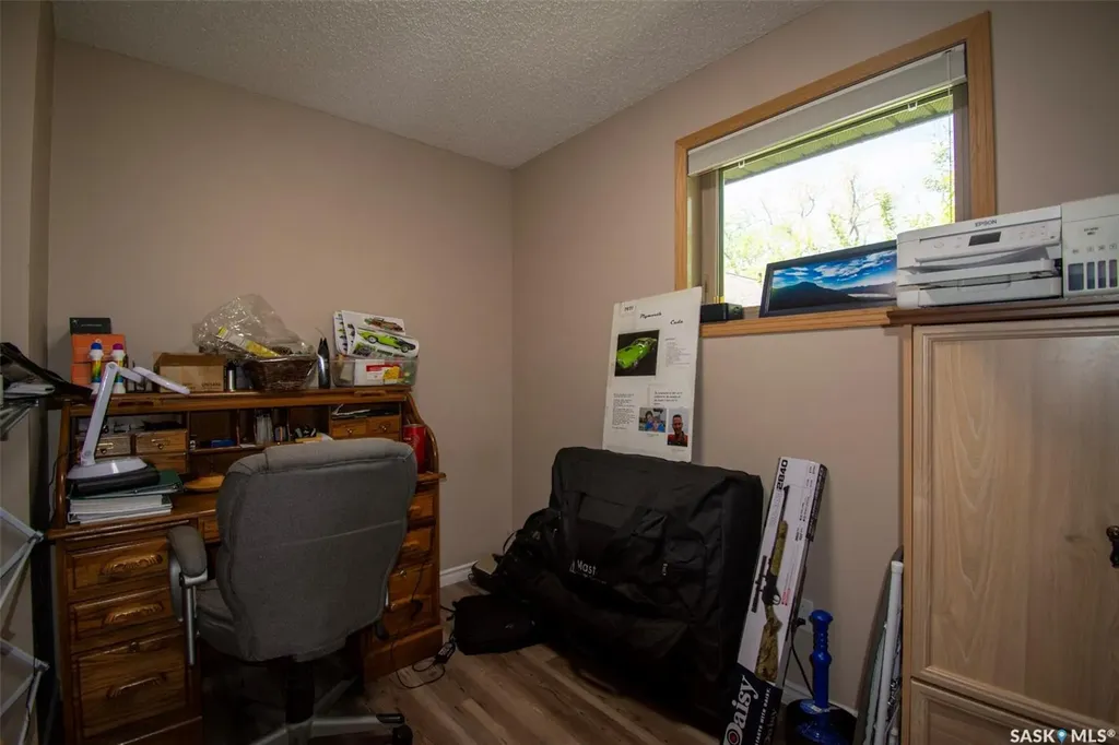 462 Fairchild Avenue Regina Beach SK S0G 4C0
