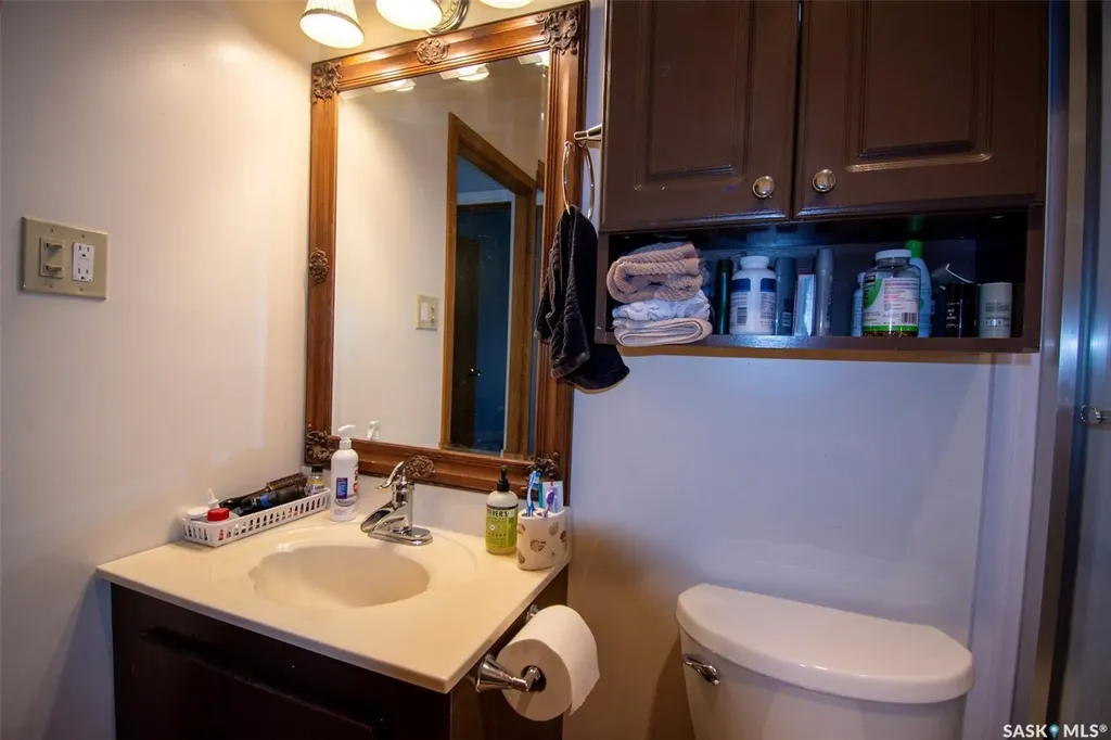 462 Fairchild Avenue Regina Beach SK S0G 4C0