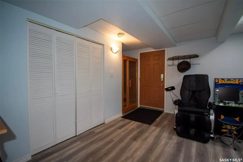 462 Fairchild Avenue Regina Beach SK S0G 4C0