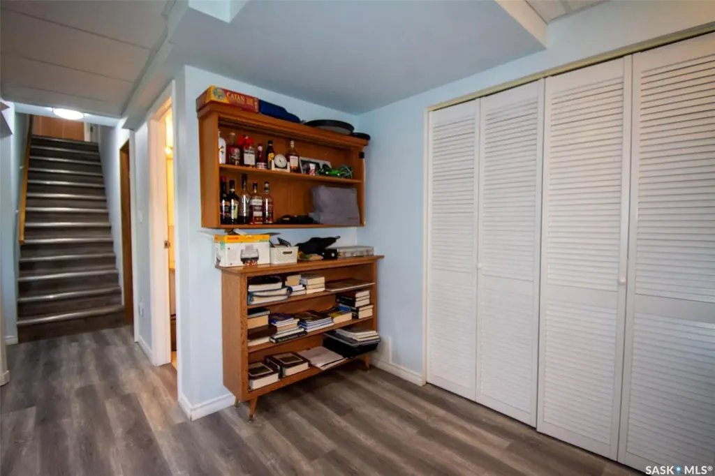 462 Fairchild Avenue Regina Beach SK S0G 4C0