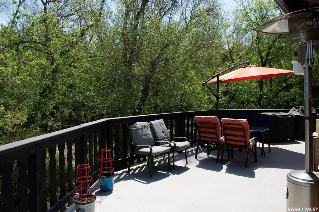 462 Fairchild Avenue Regina Beach SK S0G 4C0