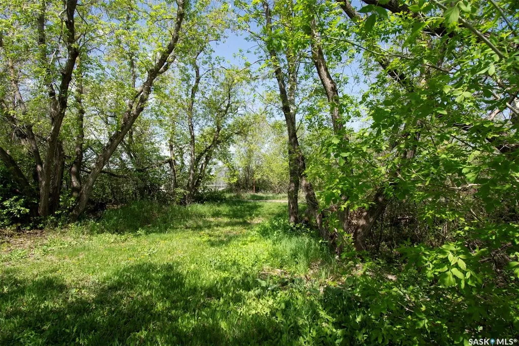 462 Fairchild Avenue Regina Beach SK S0G 4C0
