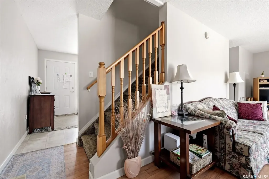 220 Qu'appelle Drive W Lumsden SK S0G 3C0
