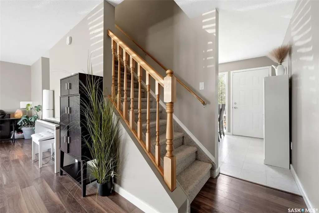 220 Qu'appelle Drive W Lumsden SK S0G 3C0