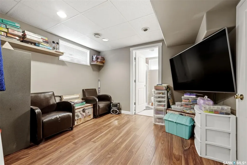 220 Qu'appelle Drive W Lumsden SK S0G 3C0