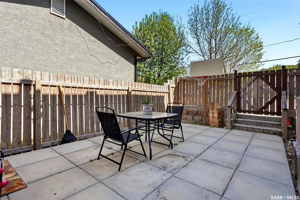 220 Qu'appelle Drive W Lumsden SK S0G 3C0