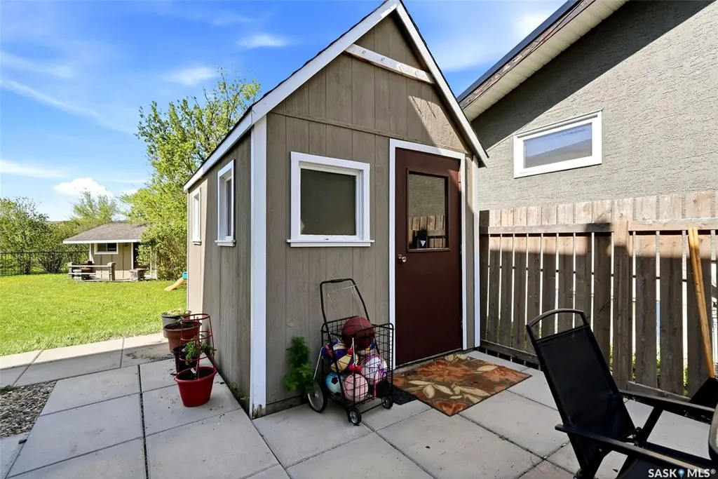 220 Qu'appelle Drive W Lumsden SK S0G 3C0