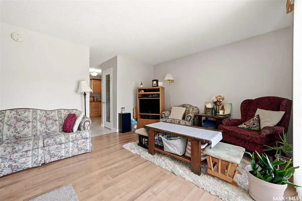 220 Qu'appelle Drive W Lumsden SK S0G 3C0