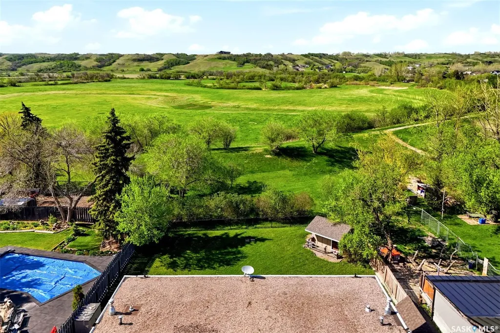 220 Qu'appelle Drive W Lumsden SK S0G 3C0