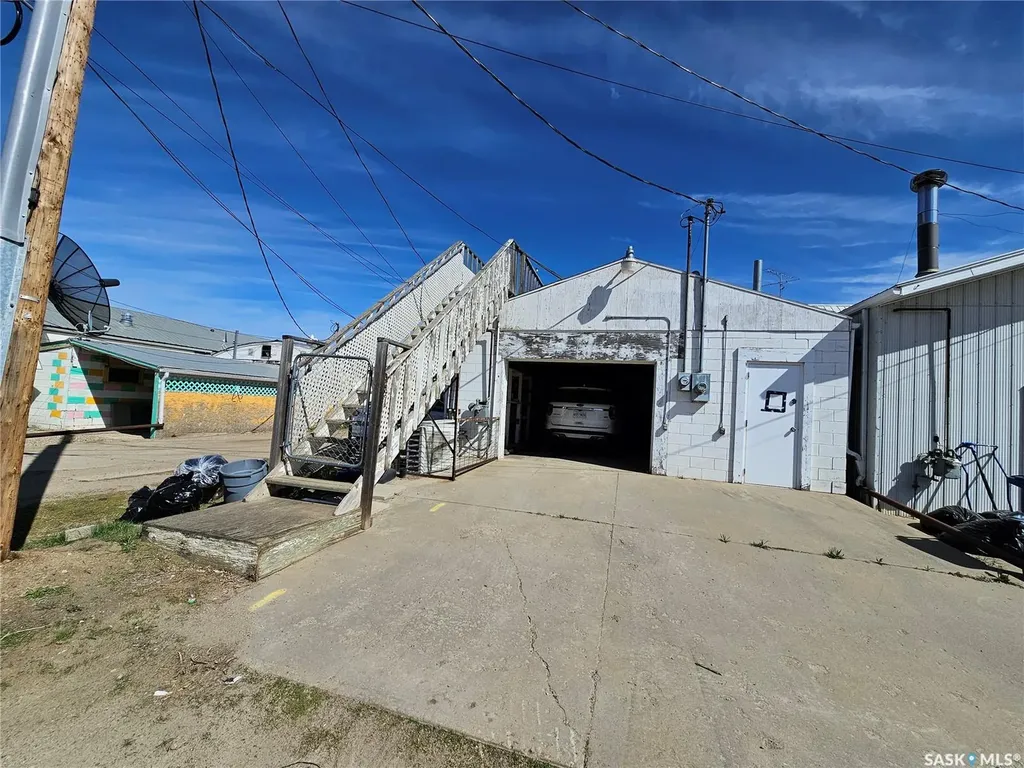 203 Main Street Unity SK S0K 4L0