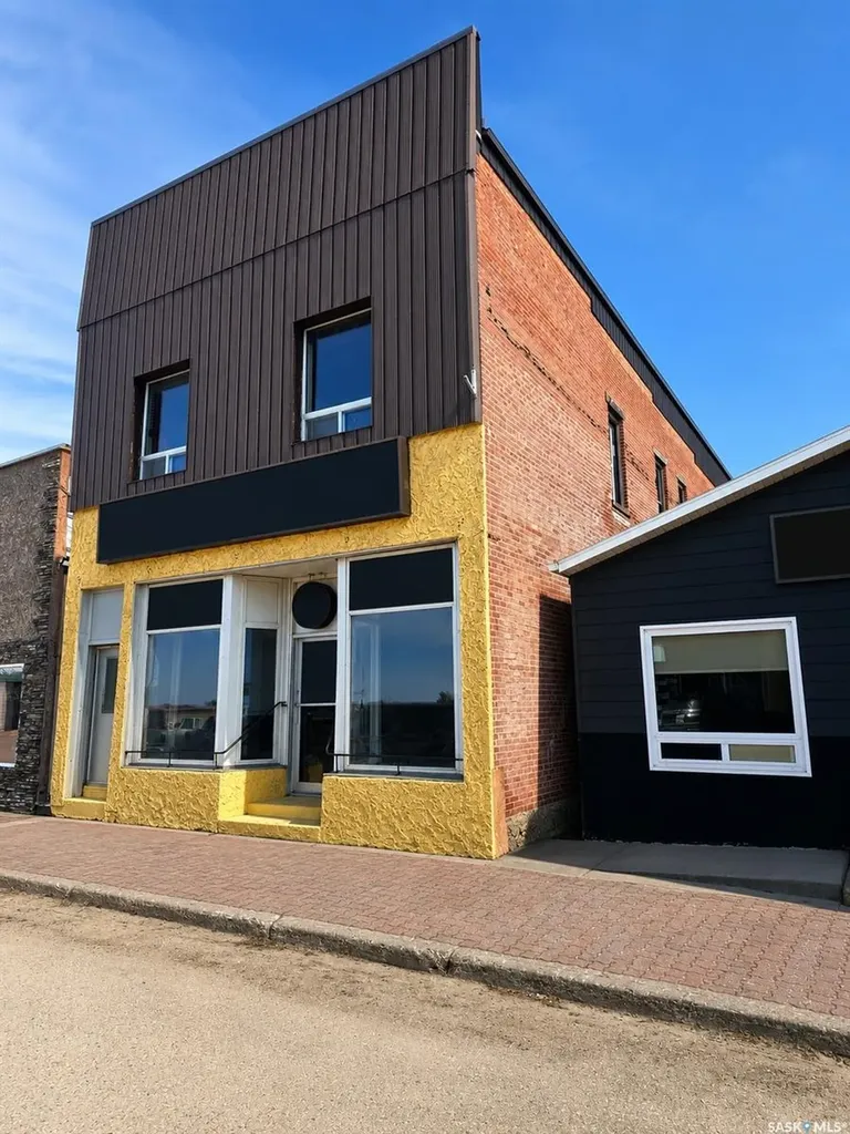 203 Main Street Unity SK S0K 4L0
