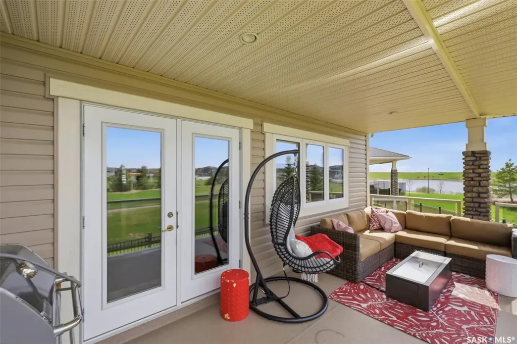 542 Pringle Crescent Saskatoon SK S7T 0W9