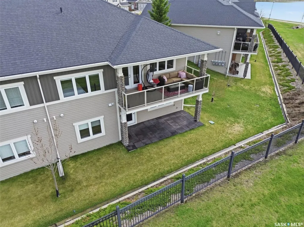 542 Pringle Crescent Saskatoon SK S7T 0W9