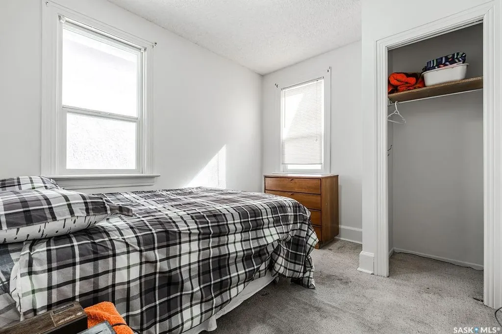 1304 Broadway Avenue Saskatoon SK S7H 2A6