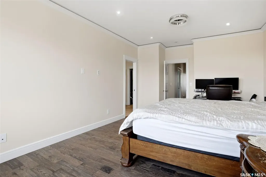 4868 Wright Road Regina SK S4W 0A8