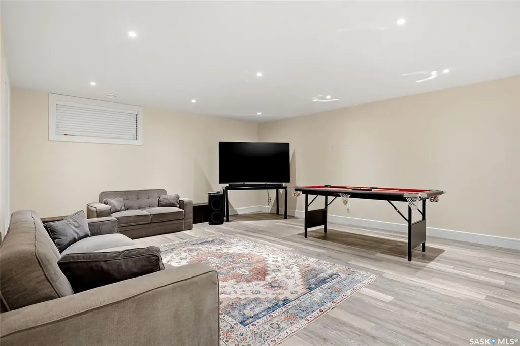 4868 Wright Road Regina SK S4W 0A8