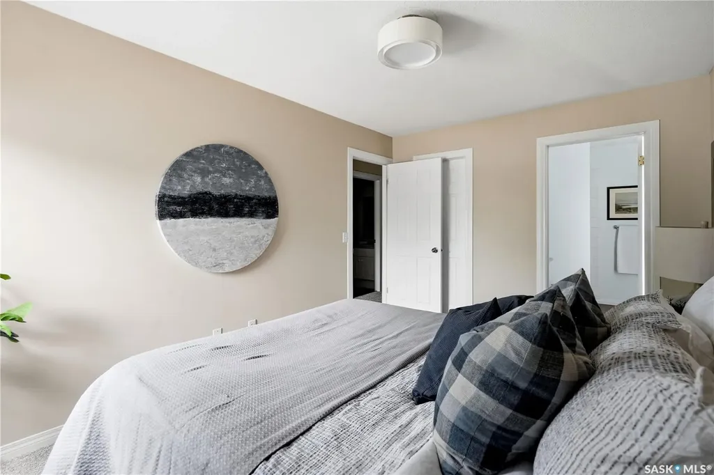 2248 Wascana Street Regina SK S4T 4K2