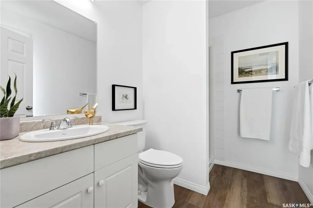 2248 Wascana Street Regina SK S4T 4K2