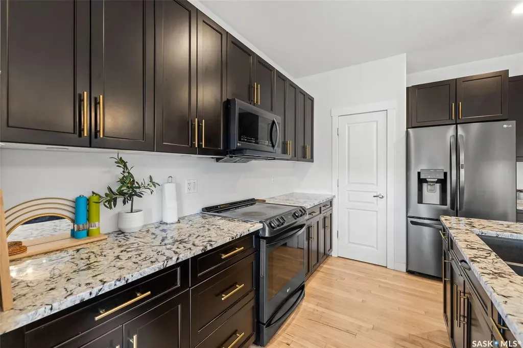 5018 Padwick Road Regina SK S4W 0C4