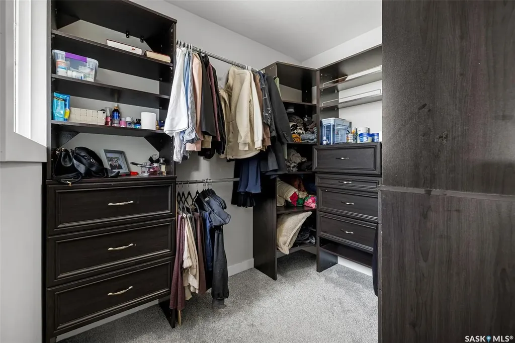 5018 Padwick Road Regina SK S4W 0C4