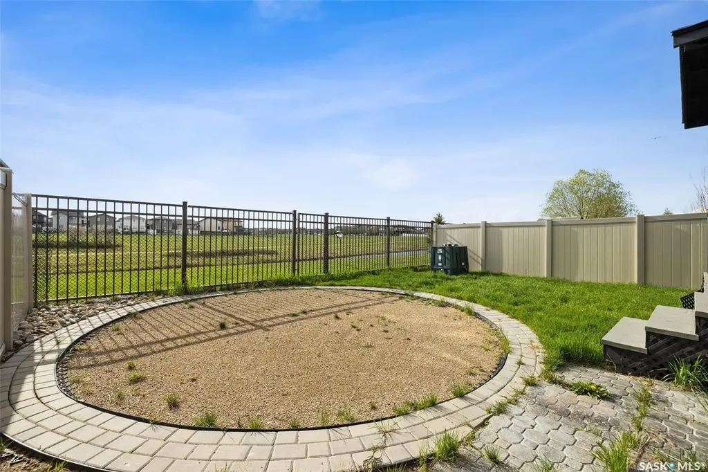 5018 Padwick Road Regina SK S4W 0C4