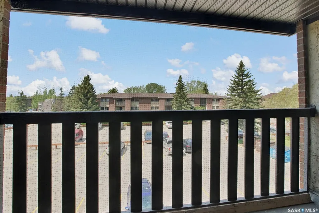311 Tait Crescent Saskatoon SK S7H 5L7