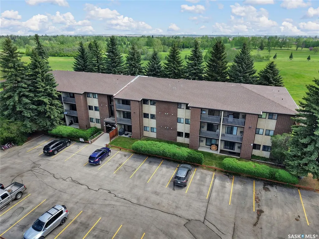 311 Tait Crescent Saskatoon SK S7H 5L7