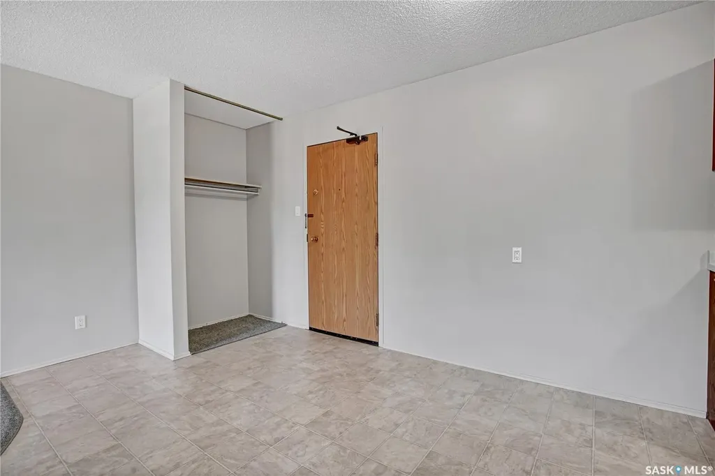 311 Tait Crescent Saskatoon SK S7H 5L7