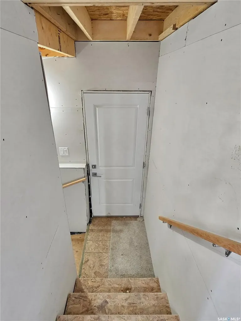 503 Schmeiser Avenue Saskatoon SK S7V 1P2