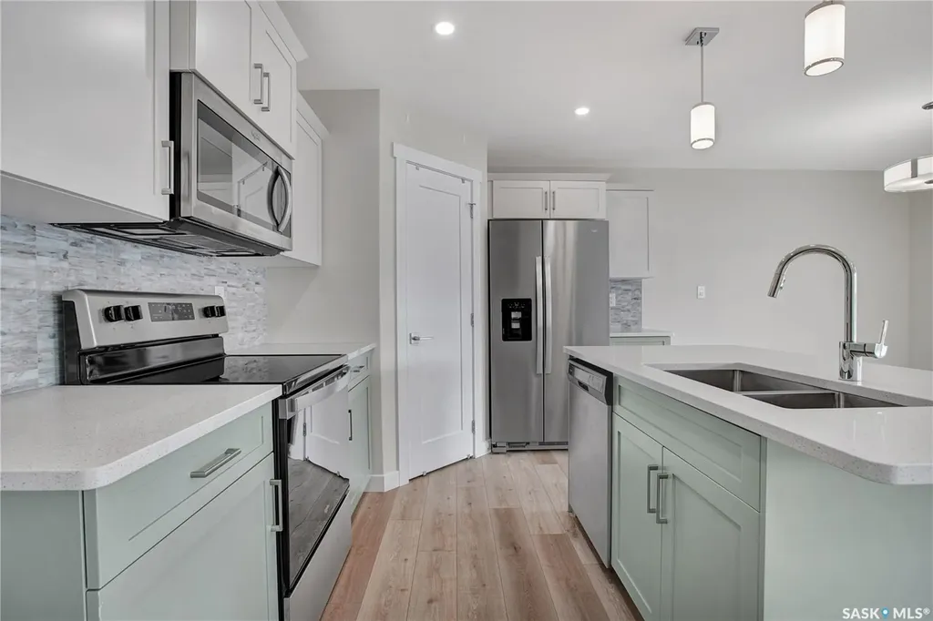 503 Schmeiser Avenue Saskatoon SK S7V 1P2
