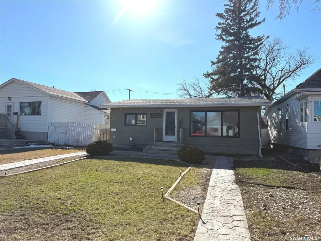 936 Wallace Street Regina SK S4N 3Y5