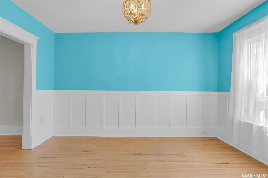 524 7th Street E Saskatoon SK S7H 0X7
