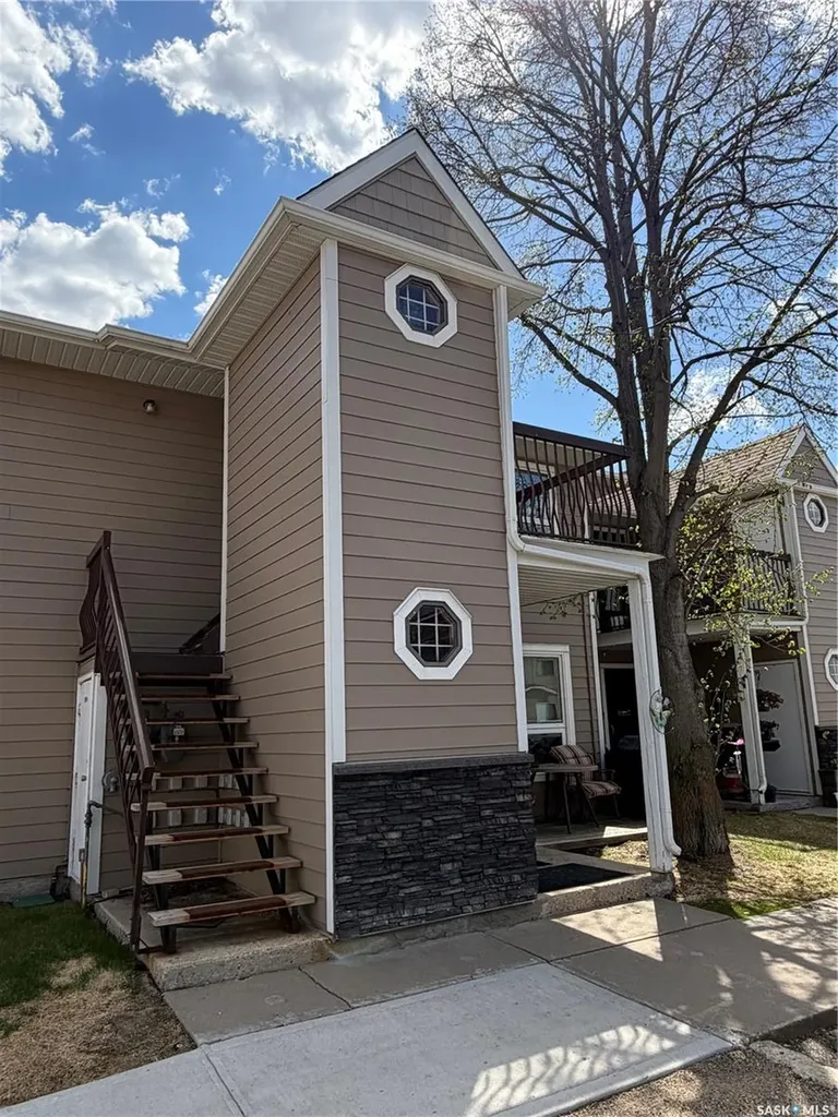 88 Cedar Meadow Drive Regina SK S4X 3J5