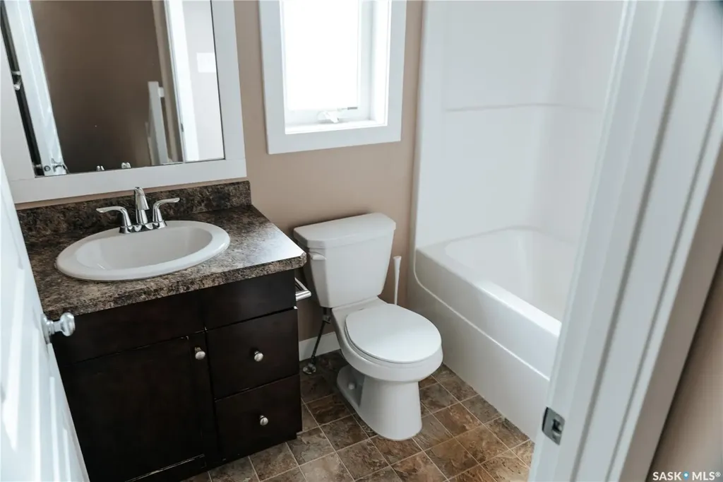 145 Mcintyre Street N Regina SK S4R 3B6