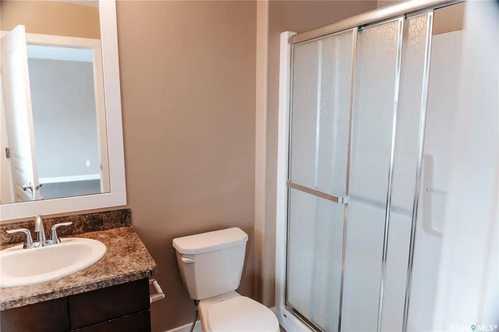 145 Mcintyre Street N Regina SK S4R 3B6