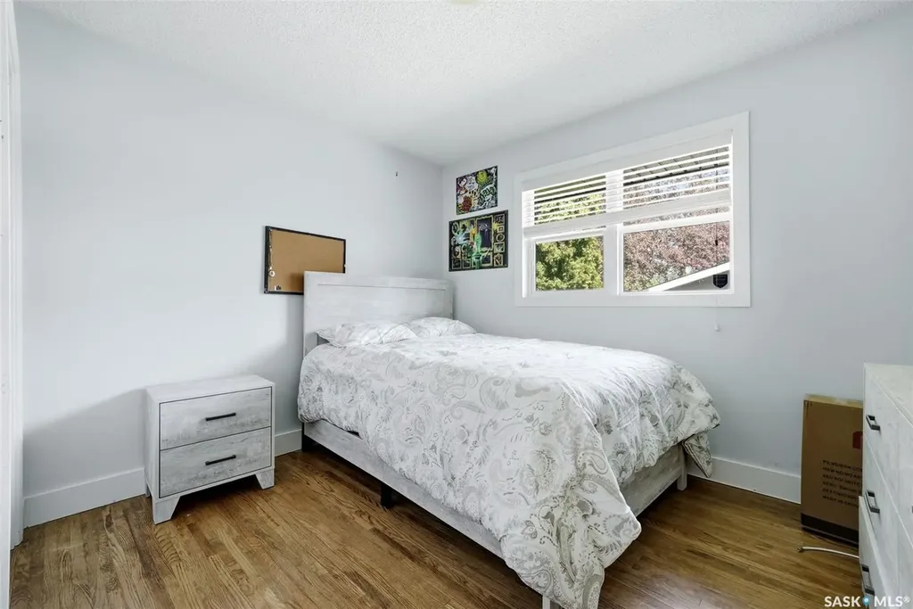2533 Pasqua Street Regina SK S4S 0M3