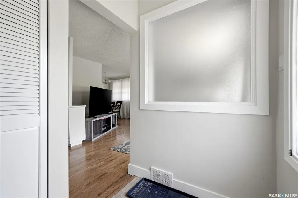 2533 Pasqua Street Regina SK S4S 0M3