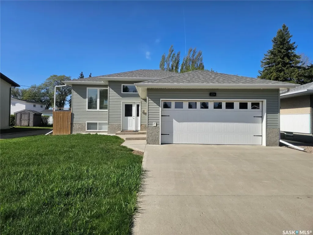 224 3rd Avenue W Unity SK S0K 4L0