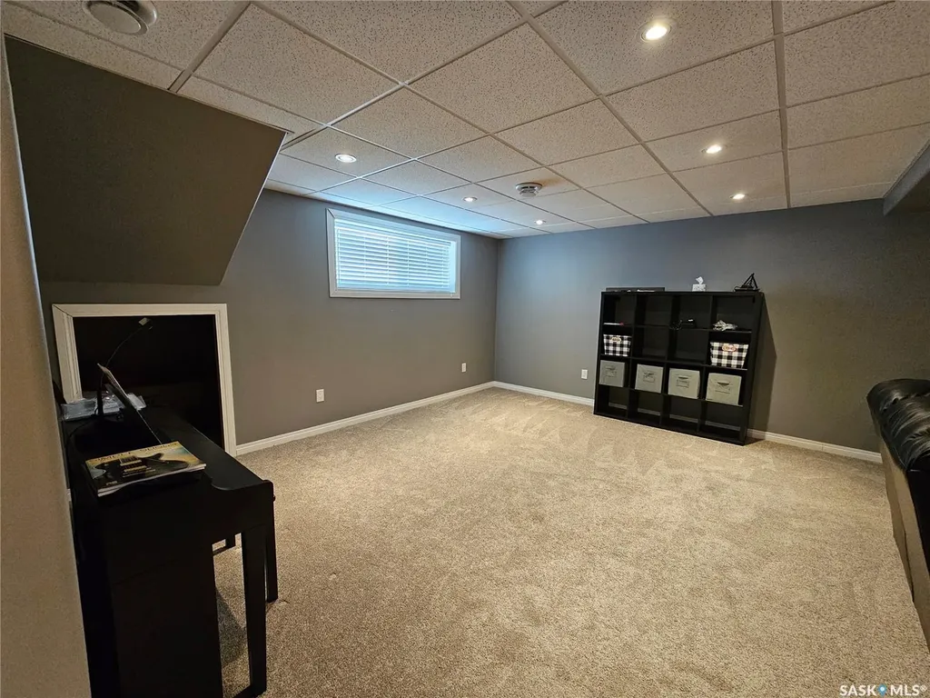 224 3rd Avenue W Unity SK S0K 4L0