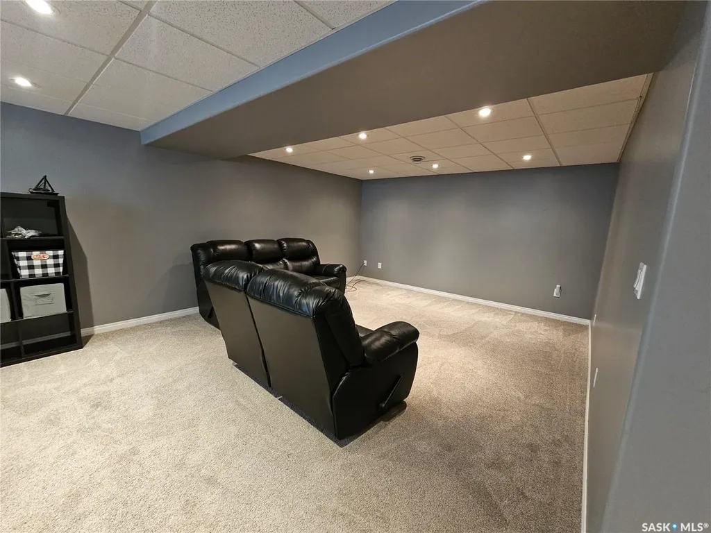 224 3rd Avenue W Unity SK S0K 4L0