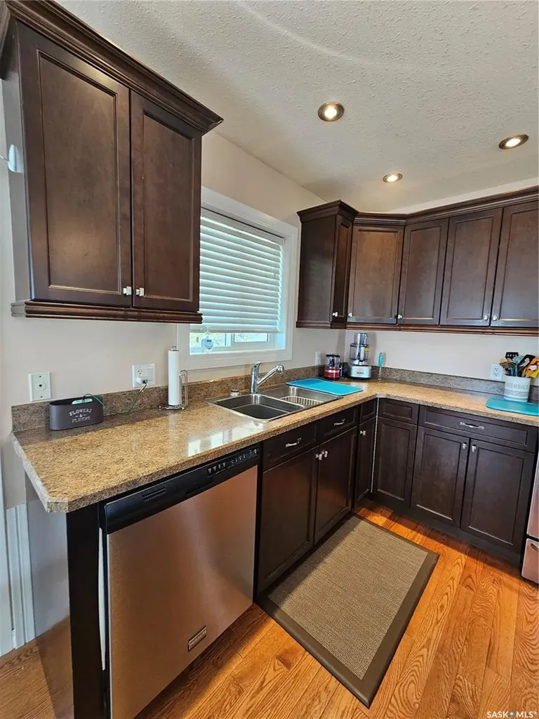224 3rd Avenue W Unity SK S0K 4L0