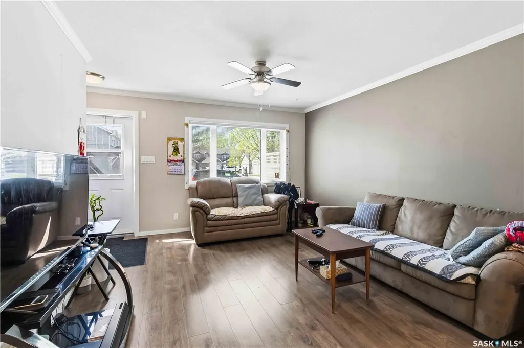 110 Shillington Crescent Saskatoon SK S7M 3Z8