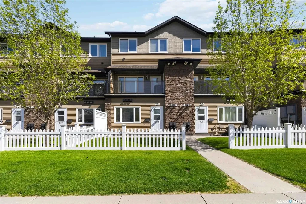 110 Shillington Crescent Saskatoon SK S7M 3Z8
